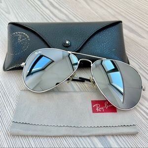 Ray-Ban silver mirror aviator sunglasses